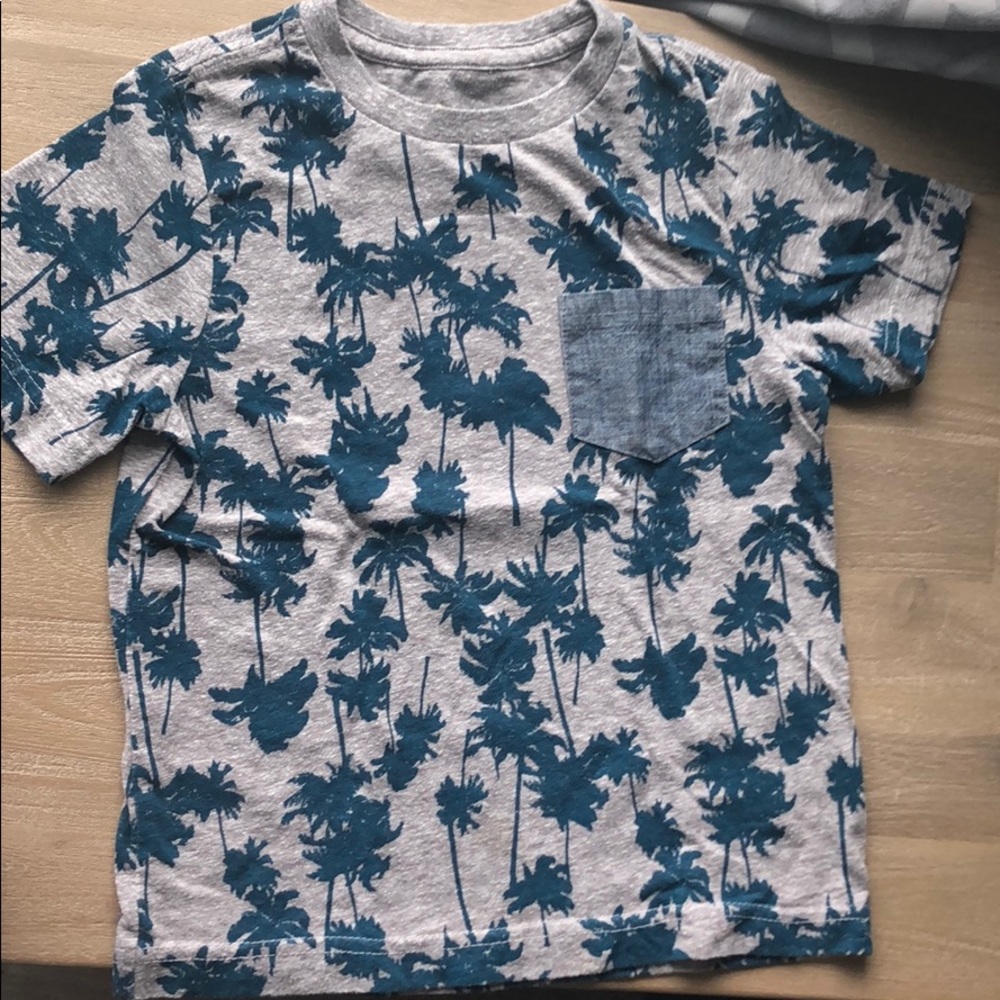 Tucker and Tate boys t shirt size 4